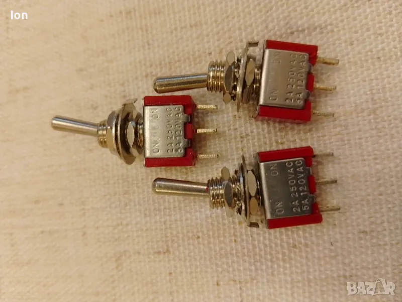 Малки ЦК ключета 2A/250V~ и 5A/120V~, снимка 1