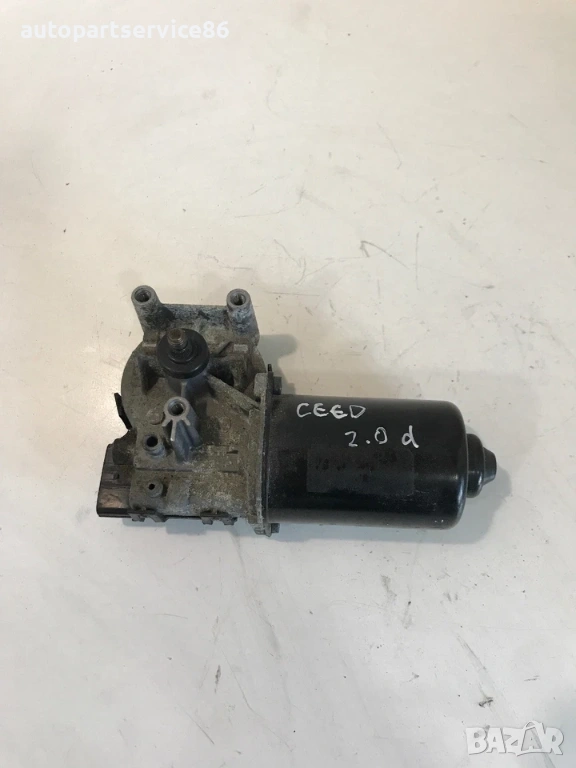 Мотор за предни чистачки за KIA Ceed 2.0 CRDi (2009), снимка 1