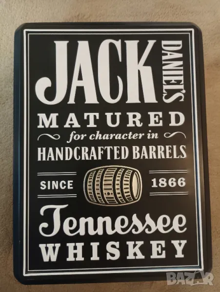 Тенекиена кутия от уиски JACK DANIELS. , снимка 1