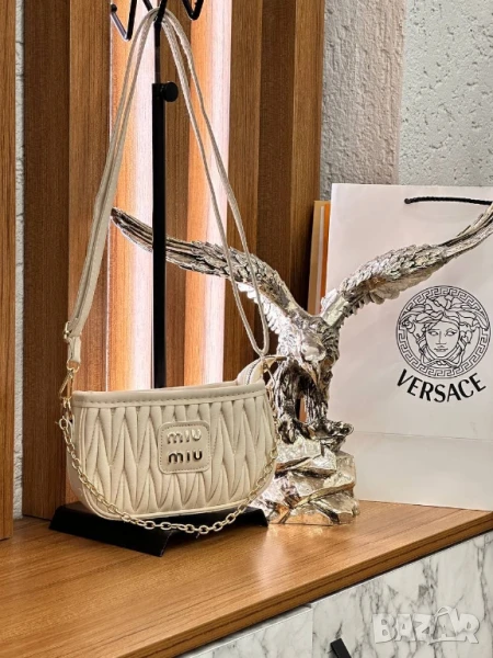 чанти Miu Miu , снимка 1