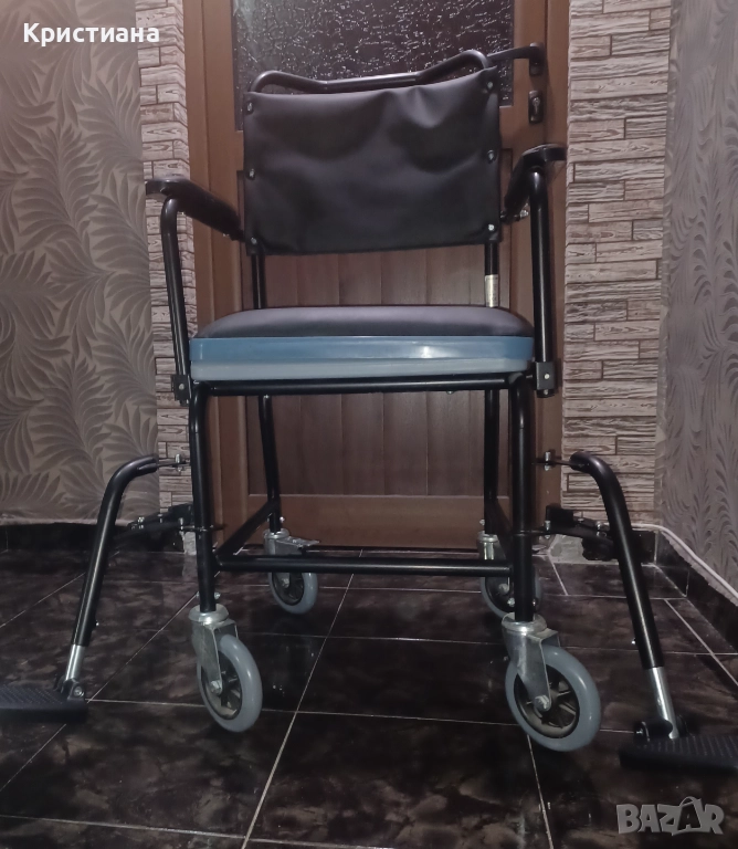 Инвалиден стол комбиниран тоалетен / стол за баня, снимка 1