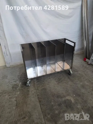 Немска количка за чували за брашно и продукти от неръждаема стомана в много добро състояние, снимка 3 - Други машини и части - 53654892