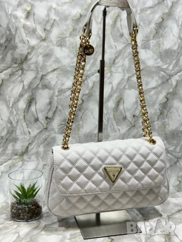 чанти guess, снимка 7 - Чанти - 50766251