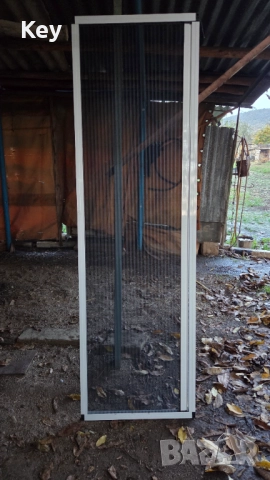 Бял Комарник тип Щора