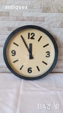 Стар стенен часовник - Радиосинхрон - България - Антика - 1970", снимка 2 - Антикварни и старинни предмети - 49490519