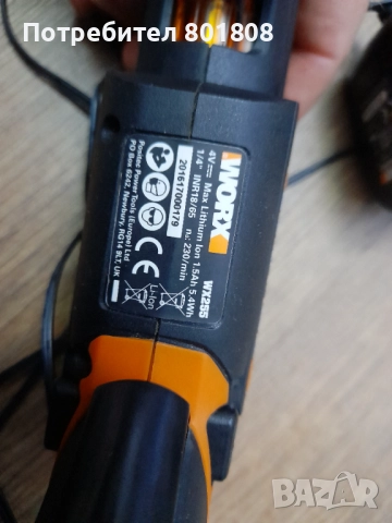 Акумулаторна отверка Worx, снимка 3 - Винтоверти - 51706125