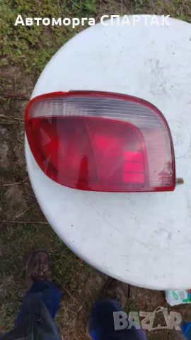 Ляв и десен стоп за Toyota Yaris