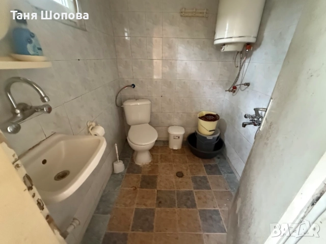 Двуетажна къща за продажба в град Петрич, снимка 12 - Къщи - 52169815