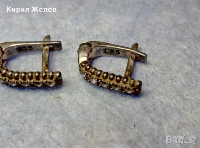 СТАРИ СКЪПОЦЕННИ АНГЛИЙСКИ СРЕБЪРНИ ОБЕЦИ СРЕБРО 925 с БЛЕСТЯЩИ ФАСЕТИРАНИ ЦИРКОНИ 32092, снимка 5 - Обеци - 49682571