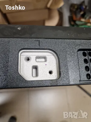 Стойка за ТВ HISENSE 55A63H, снимка 3 - Стойки, 3D очила, аксесоари - 49687263