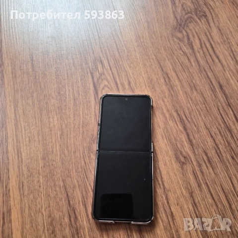 Samsung Z Flip 4, снимка 2 - Samsung - 53280417