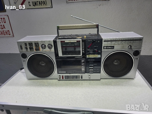 Радиокасетофон Hitachi trk W1e