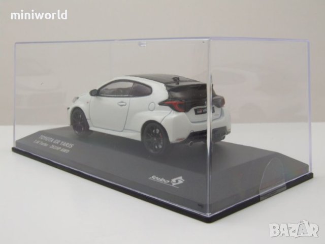 Toyota Yaris GR 2020 - мащаб 1:43 на Solido моделът е нов в PVC дисплей-кейс, снимка 17 - Колекции - 42719015