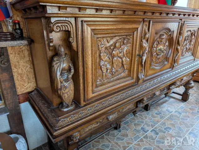 Антикварен дъбов масивен бюфет в стил Неоренесанс, снимка 13 - Бюфети - 49508967