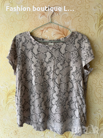 H&M Тениска със змийски принт S размер 🩶