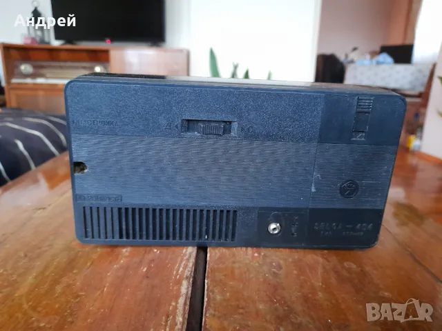 Старо радио,радиоприемник Selga 404, снимка 4 - Антикварни и старинни предмети - 48238837