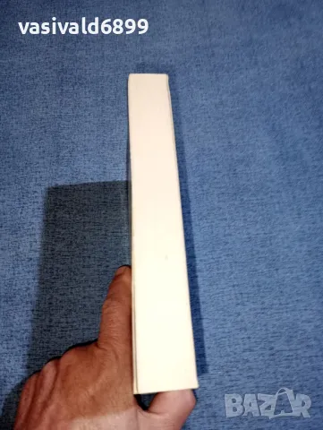 Маркус Самуелсон - Съдбата на един звезден готвач , снимка 5 - Други - 47401335