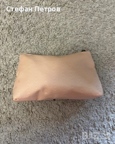 Gucci Beauty чантичка за гримове, снимка 2 - Чанти - 53567351