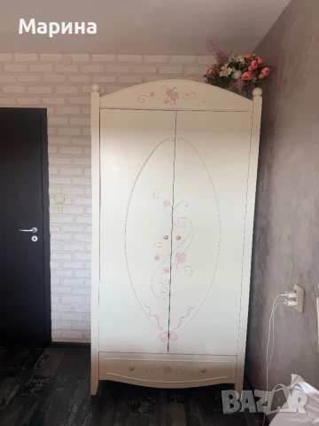 Детски спален комплект-Гардероб,легло,бюро и скрин