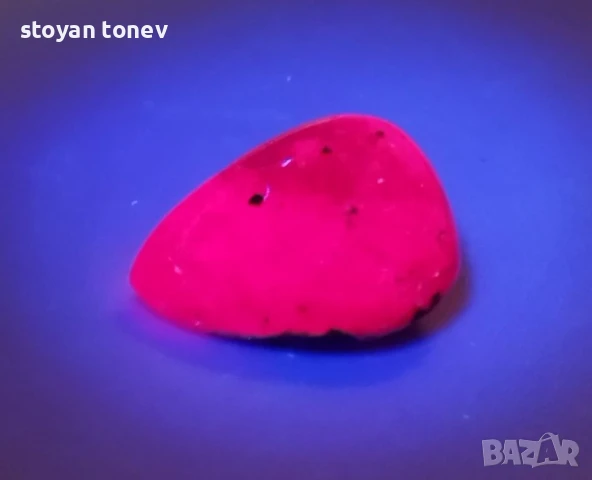 Рядък ненагряван рубин в голям размер 6.86кт.! Сертифициран! Нов!, снимка 8 - Други - 50540622