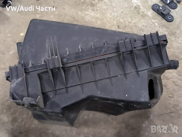 Кутия въздушен филтър за Голф 4 Ауди А3 Сеат Шкода Бора VW Golf 4 Audi A3 Seat Skoda 1J0129807AE, снимка 2 - Части - 49508380