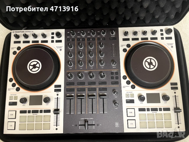 Traktor S4 MK3, снимка 8 - Декове - 53156738