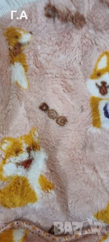 Пухено детско пончо, снимка 9 - Детски пуловери и жилетки - 39366776