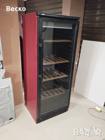охладител за Вино , снимка 7 - Хладилни витрини и фризери - 53808076