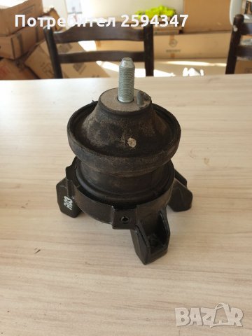 HYUNDAI SANTA FE 2.2CRDI от 2006г ТАМПОН ДВИГАТЕЛ ЗАДЕН HMC, снимка 1