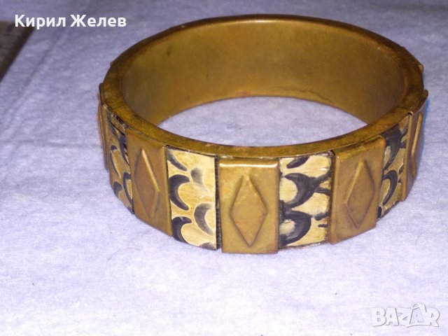 СТАРА БРОНЗОВА ТИБЕТСКА ТРАДИЦИОННА ГРИВНА РЯДКА РЪЧНА ИЗРАБОТКА ИНКРУСТИРАНА с РОГ / КОСТ 73731, снимка 6 - Антикварни и старинни предмети - 41202048