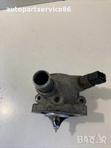 Корпус на термостат за KIA Ceed 1.6 CRDi (2014), снимка 3 - Части - 53244392