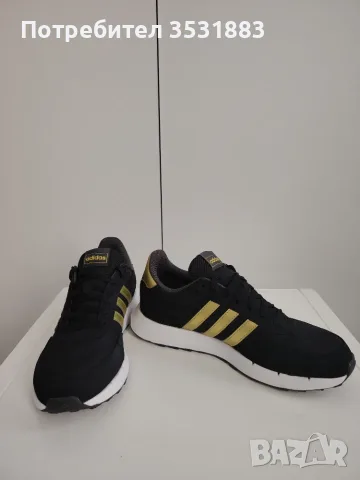 Дамски маратонки Adidas, снимка 4 - Маратонки - 55721498