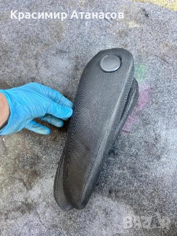 Подлакътник седалки ляв и десен за Тойота корола версо. 2004-2008г, снимка 4 - Части - 52423541