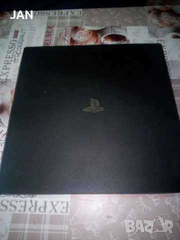 SONY playstation 4 PRO, снимка 2 - PlayStation конзоли - 44834384