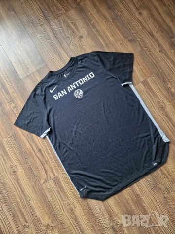 Страхотна мъжка тениска NIKE SAN ANTONIO, размер XL, снимка 2 - Тениски - 53394839