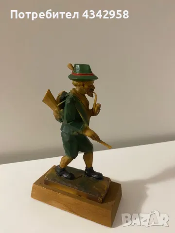 Vintage Hunting Man Figurine Germany , снимка 3 - Други ценни предмети - 48764964