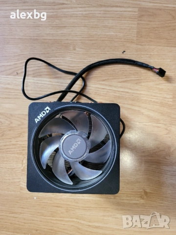 Комбо х570 MSI AMD Ryzen 3900x Wraith prism cooler, снимка 4 - Процесори - 53198403