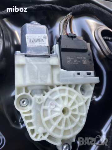 Моторче модул ел стъкло Фолксваген Пасат VW Passat b7