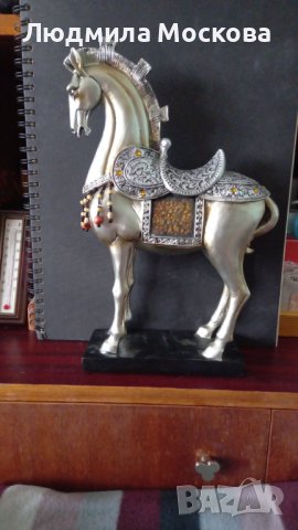 Продавам  луксозни сувенири 