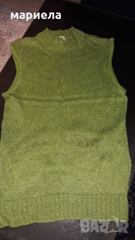 Интересен половер в зелено, снимка 1 - Блузи с дълъг ръкав и пуловери - 34457798