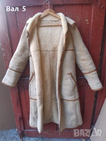 Красив стилен дамски кожух - агнешка кожа, снимка 4 - Други - 51760076