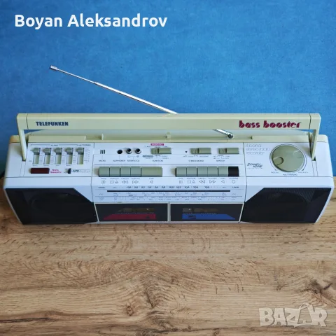 Ретро Стерео Радиокасетофон Telefunken RC 760 TS с Bass Booster – Немска Мощ, снимка 2 - Радиокасетофони, транзистори - 56068964