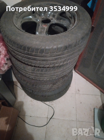 Летни гуми с джанти за Опел Зафира 4бр , снимка 1 - Други машини и части - 44558339