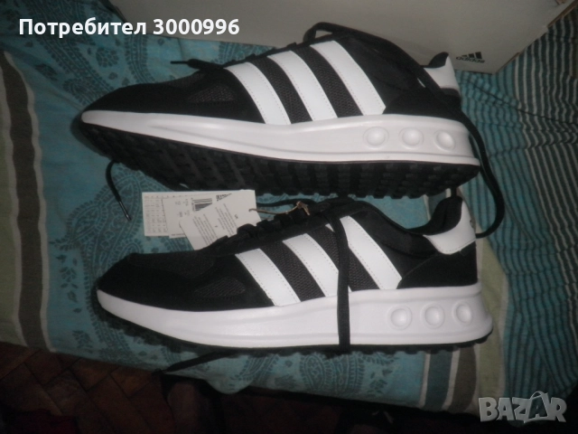 Продавам  маратонки  Ади  Дас  ., снимка 6 - Маратонки - 52880921