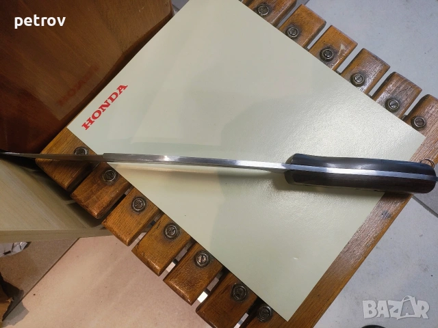 Испански нож