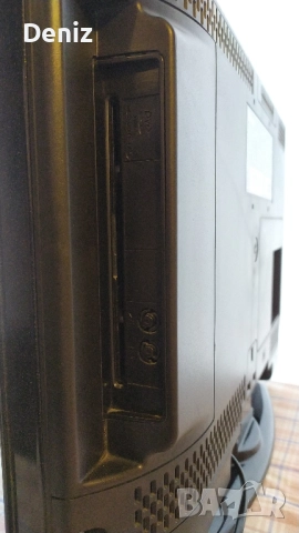 Телевизор с DVD плейър и оригинално дистанционно - Tevion, снимка 17 - Телевизори - 52904638