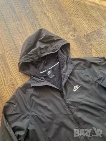 Страхотно мъжко яке NIKE размер М , снимка 4 - Якета - 47844078