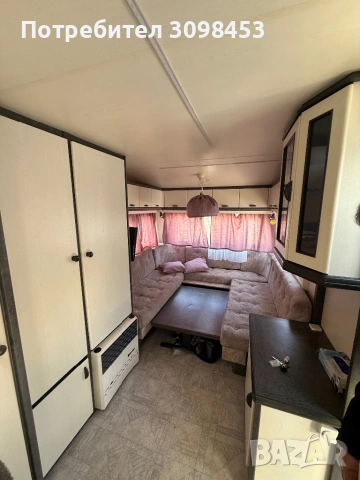 Каравана Hobby Classic 4.25, снимка 12 - Каравани и кемпери - 53844202