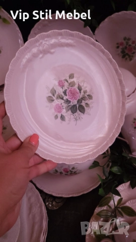 Розов порцеланов сервиз Hutschenreuther , снимка 14 - Сервизи - 52668065