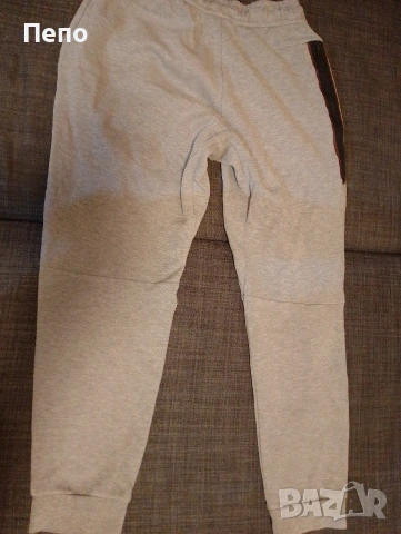 Долнище Nike, снимка 3 - Детски анцузи и суичери - 53215311